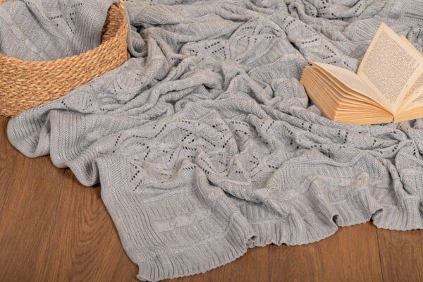 Aran Knit Bedspread – 1 Piece