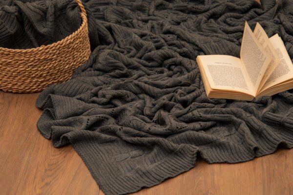 Aran Knit Bedspread – 1 Piece