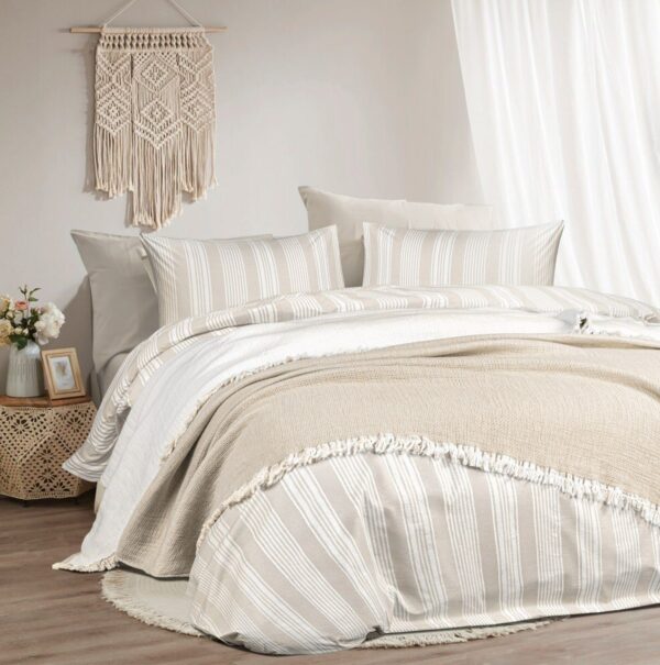 Comfort Bedspread Set – 4 Pieces