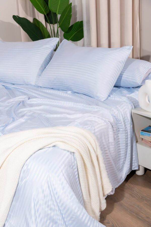 Julia Stripe Bed Set – 4 Pieces