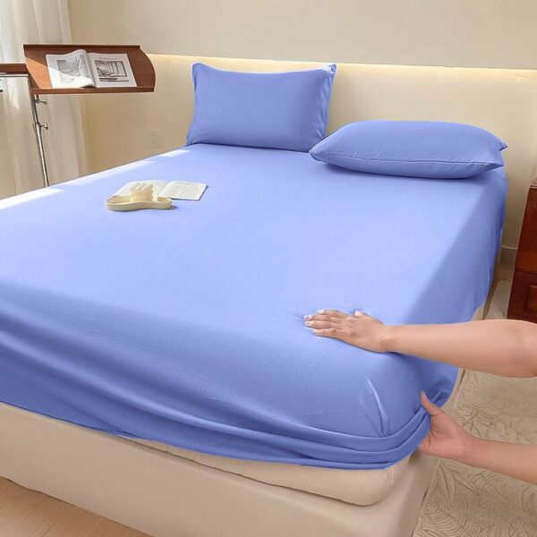 WhatsApp Image 2026-03-14 at 03.00.39 Joly Solid Fitted Sheet Set