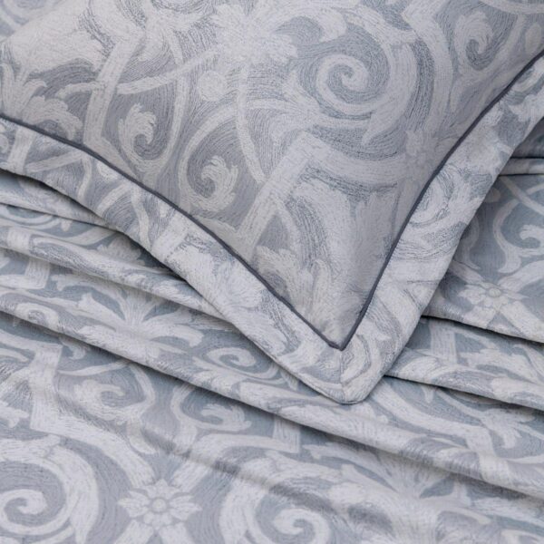 Amanda Jacquard Bedspread Set – 3 Pieces
